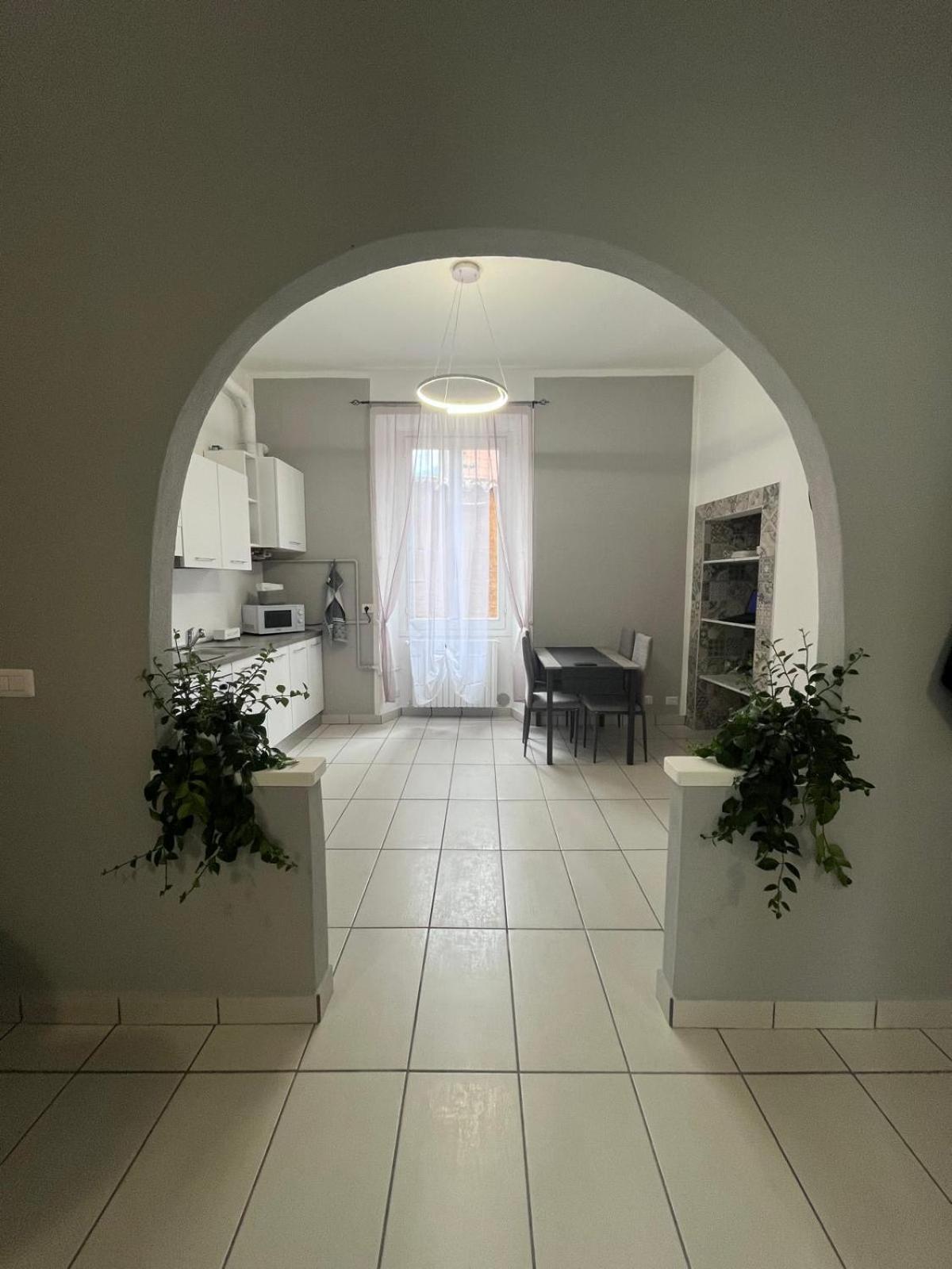 Casa Castagna Appartamento - Lecco Dış mekan fotoğraf