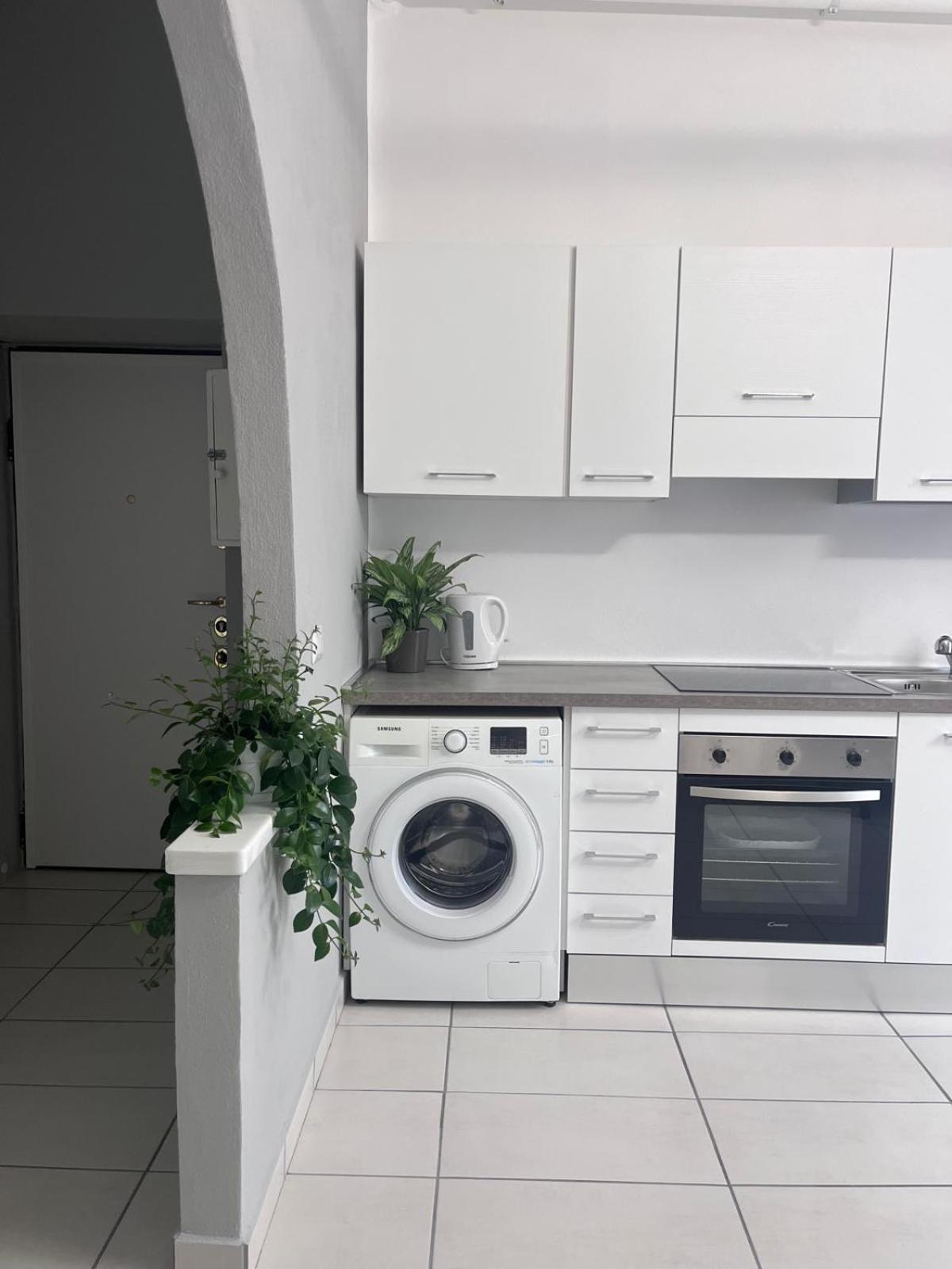 Casa Castagna Appartamento - Lecco Dış mekan fotoğraf